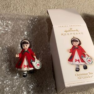 Hallmark Keepsake Madame Alexander Christmas Tea 2006 ornament